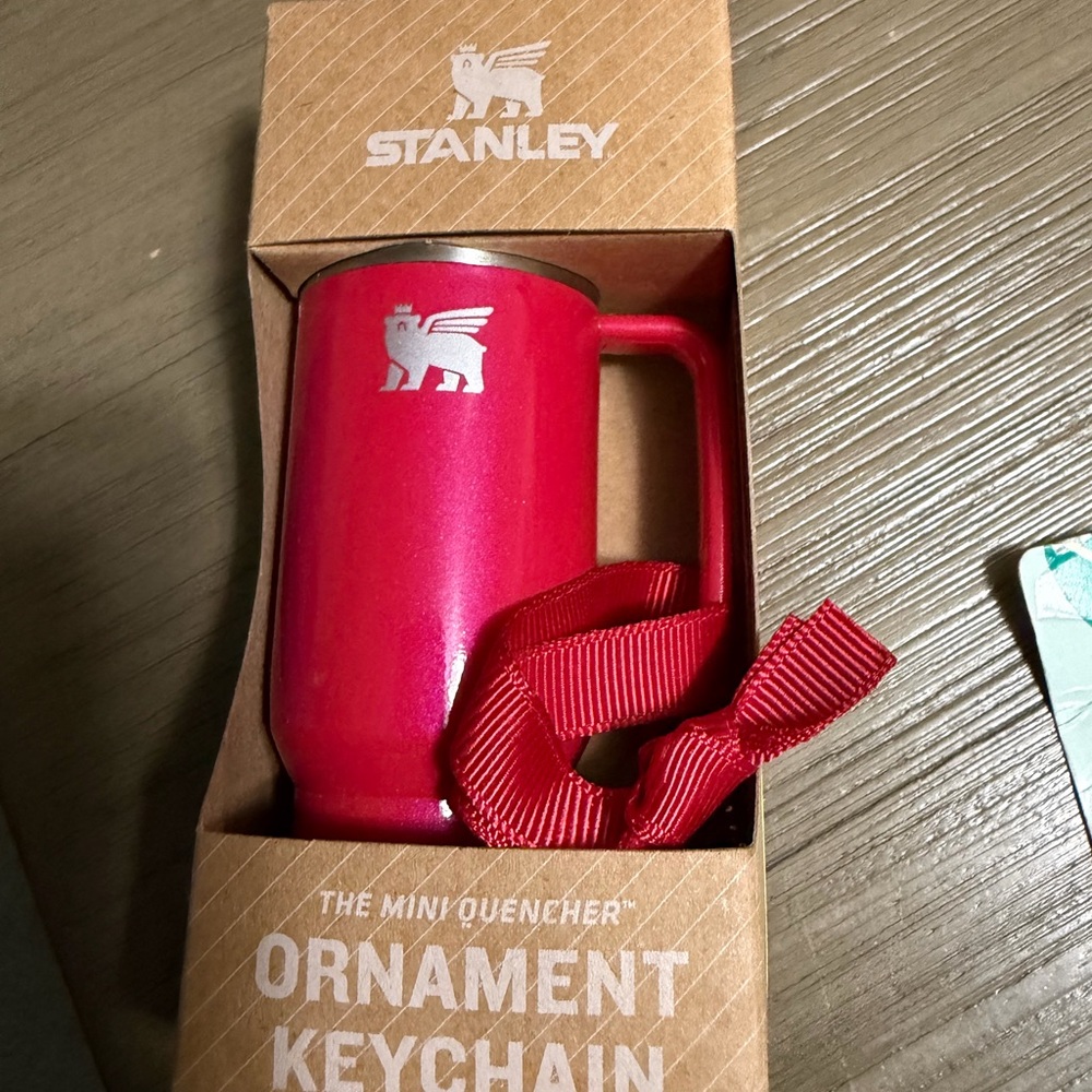 Stanley Vibrant Red Mini Quencher Keychain